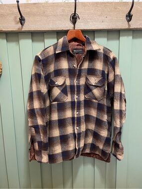 Woodland Plaid Shirt Jacket Wool Blend Quilted Outdoor Shacket M
